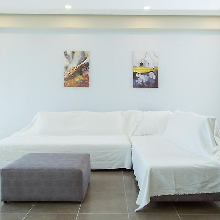 Apartment Te Kalua Sarandë Exteriör bild