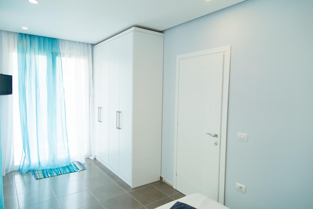 Apartment Te Kalua Sarandë Exteriör bild